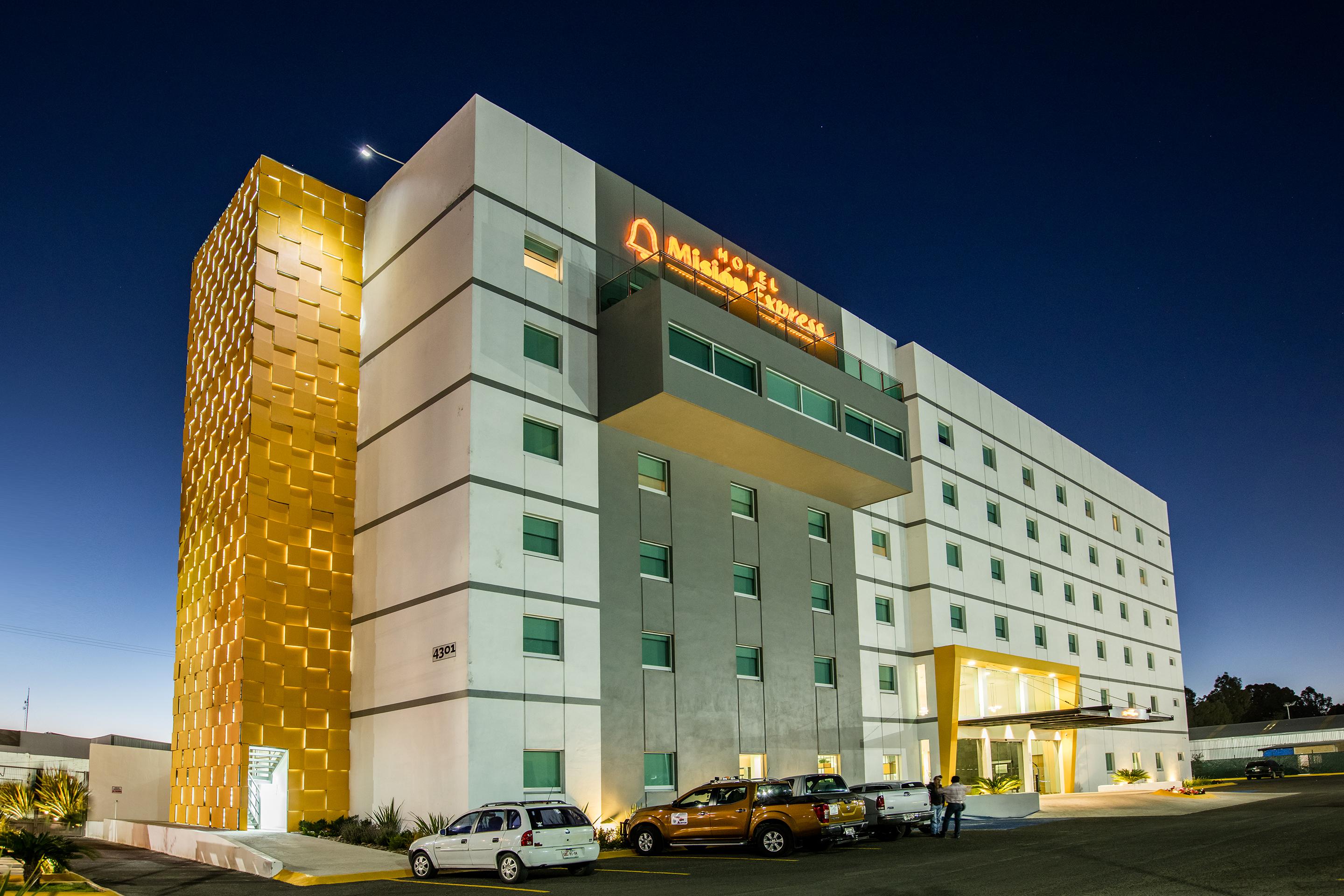 Hotel Mision Express Durango Zewnętrze zdjęcie