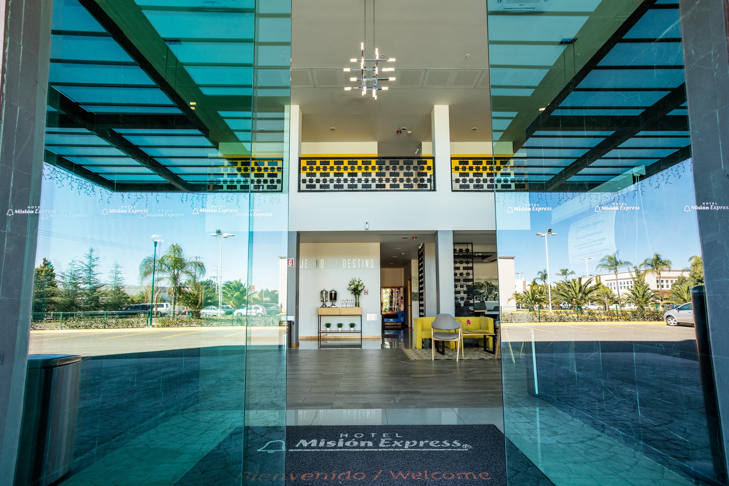 Hotel Mision Express Durango Zewnętrze zdjęcie