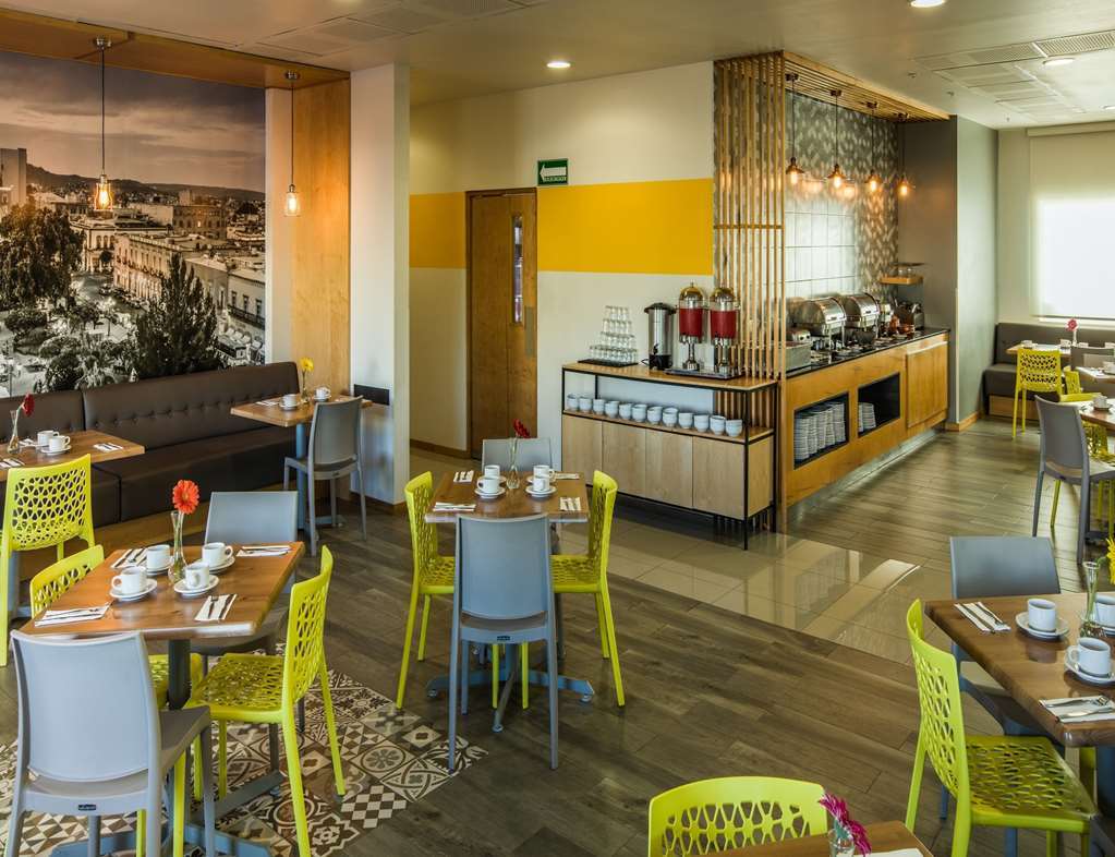 Hotel Mision Express Durango Restauracja zdjęcie