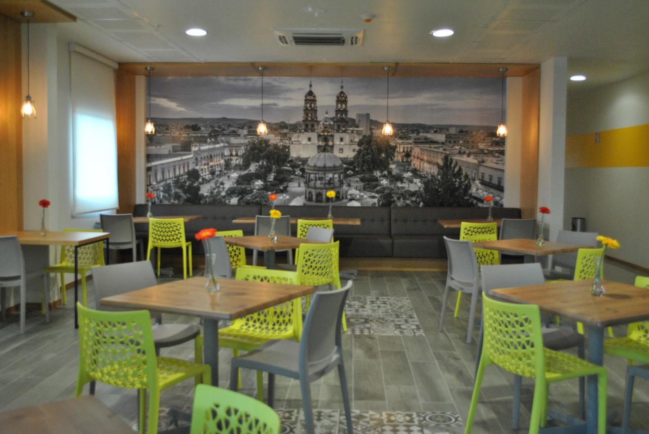Hotel Mision Express Durango Zewnętrze zdjęcie